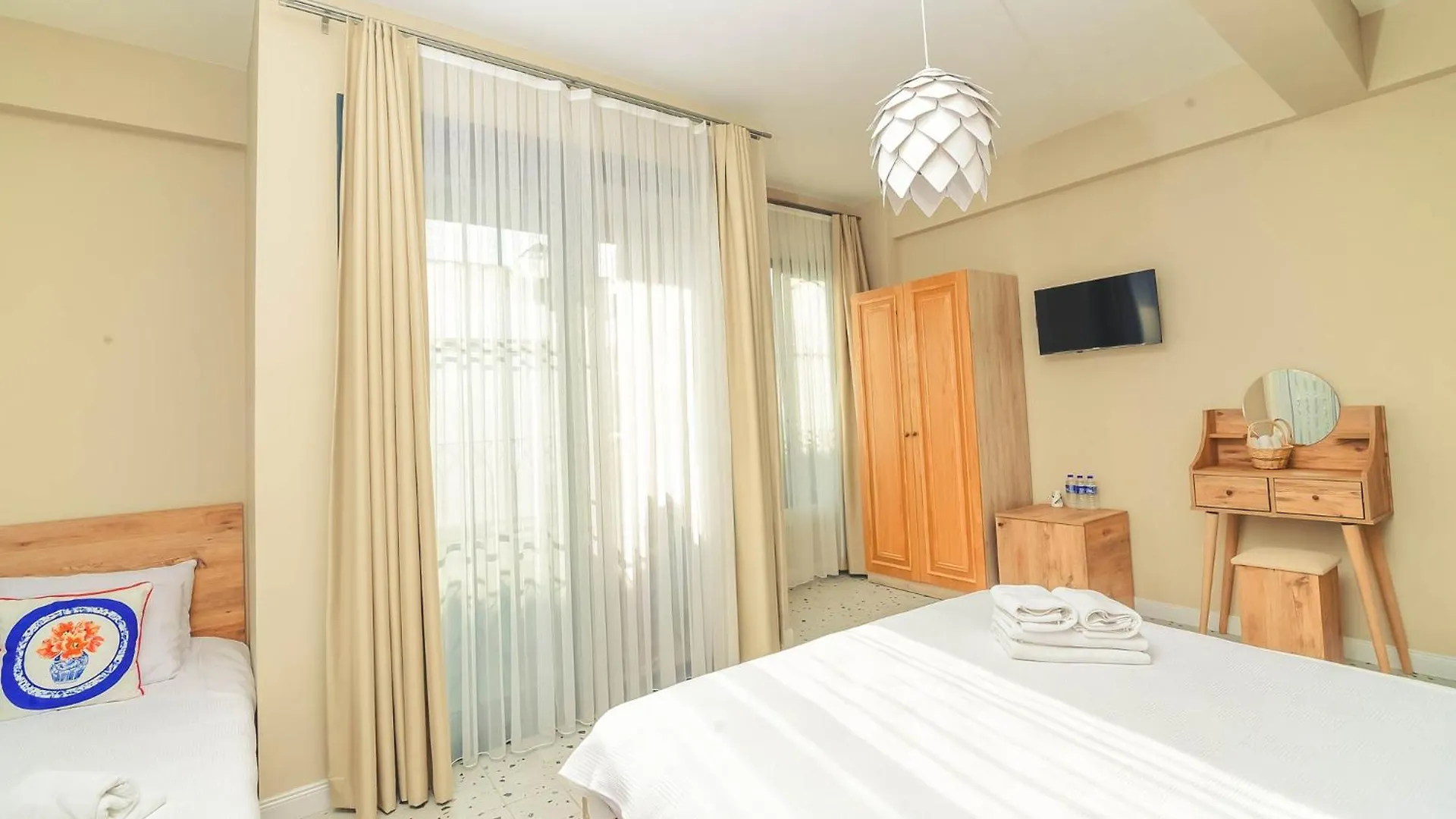 Sulty'S Alacati Avlu Turquie