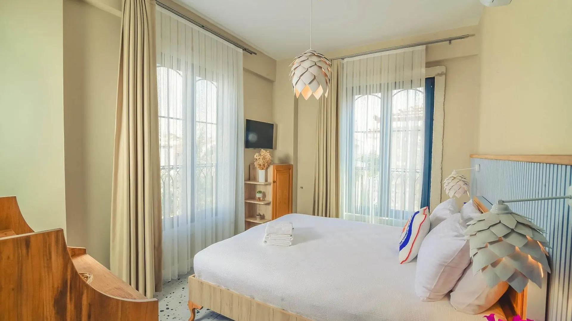 Sulty'S Alacati Avlu Hotel