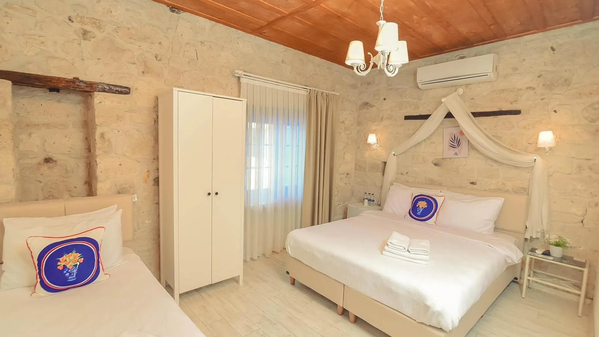 Sulty'S Alacati Avlu