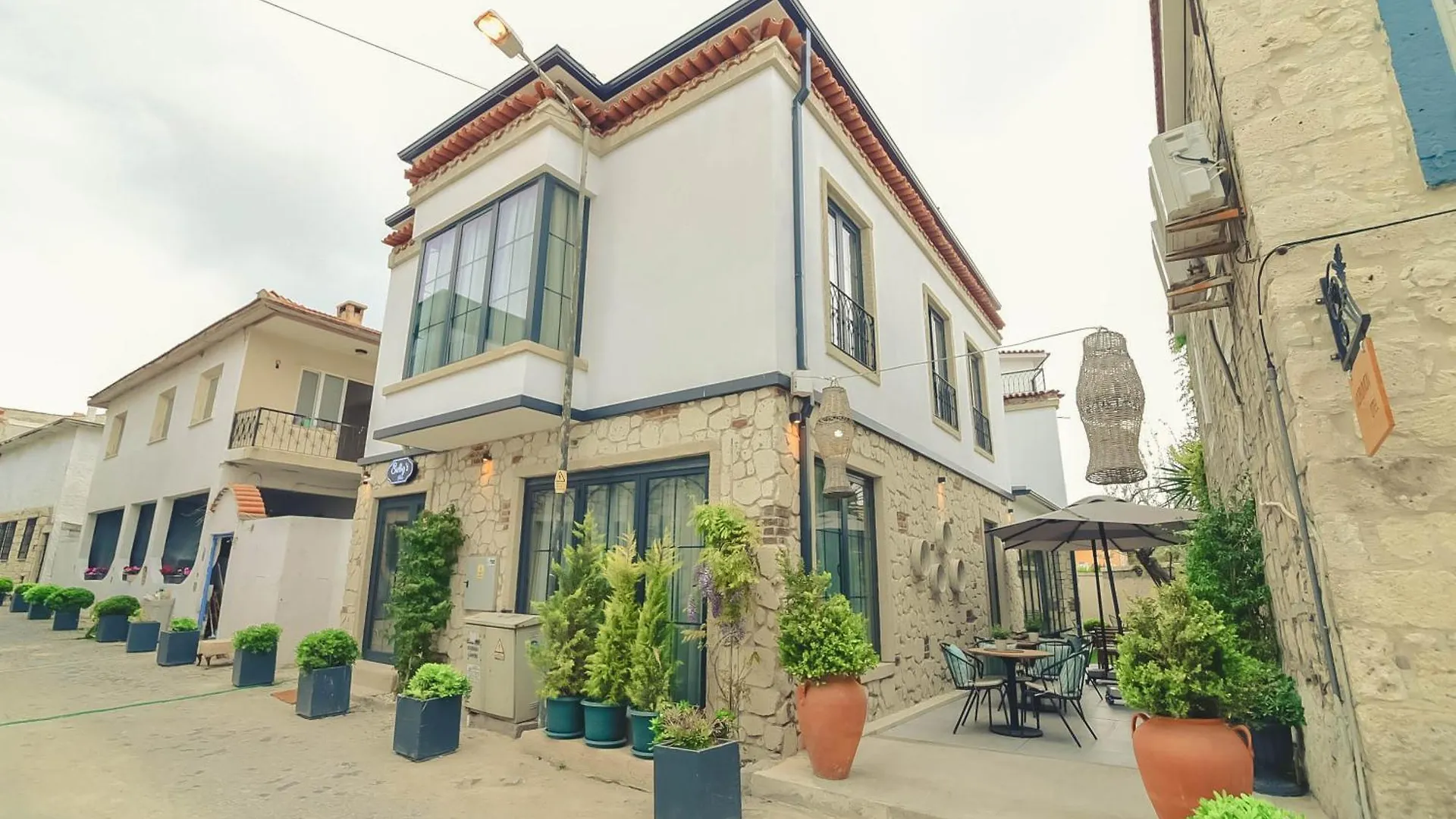 Hotel Sulty'S Alacati Avlu