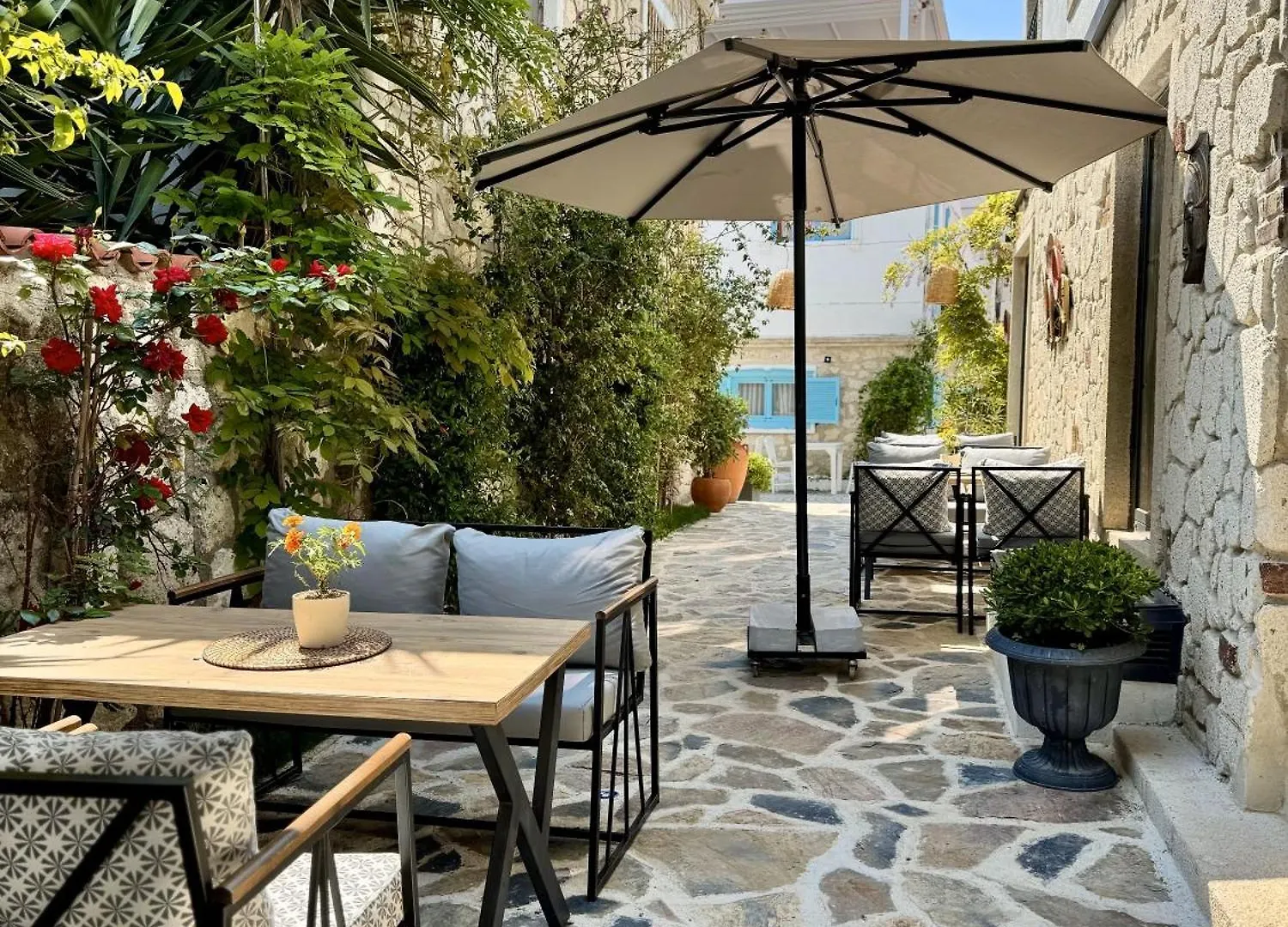 Sulty'S Alacati Avlu Turquie