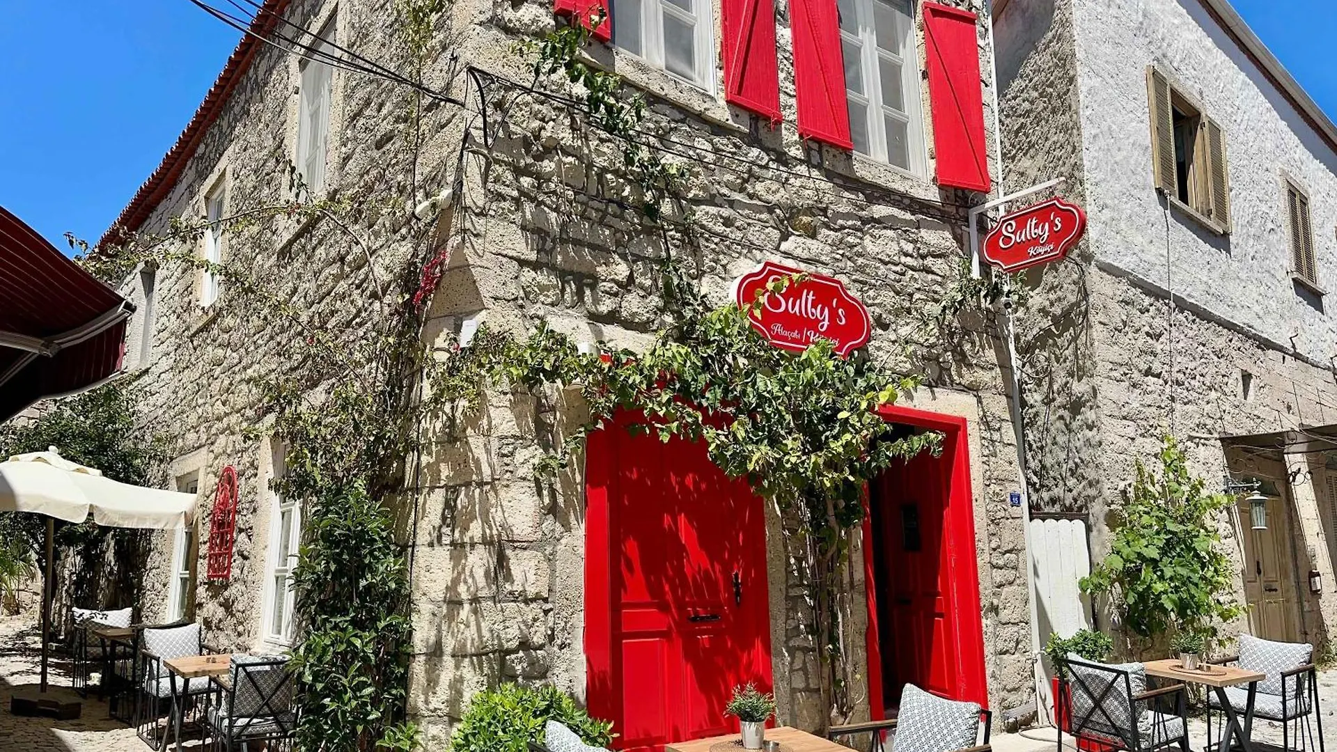 Hotel Sulty'S Alacati Avlu